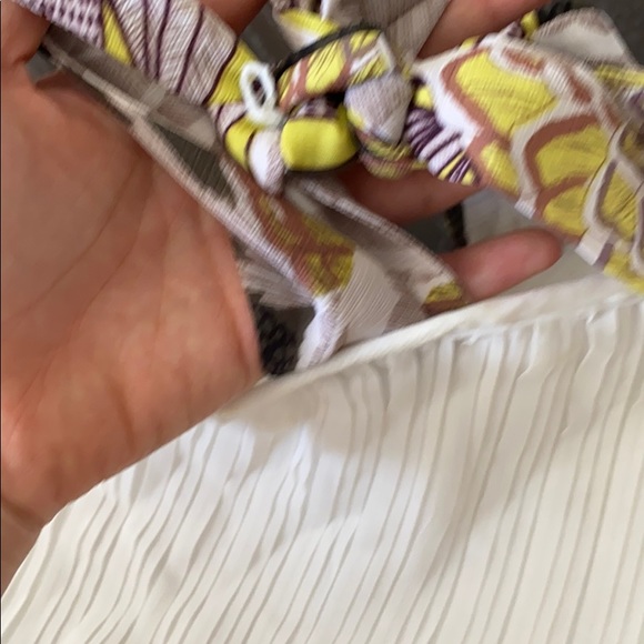 Blouse - Picture 3 of 4